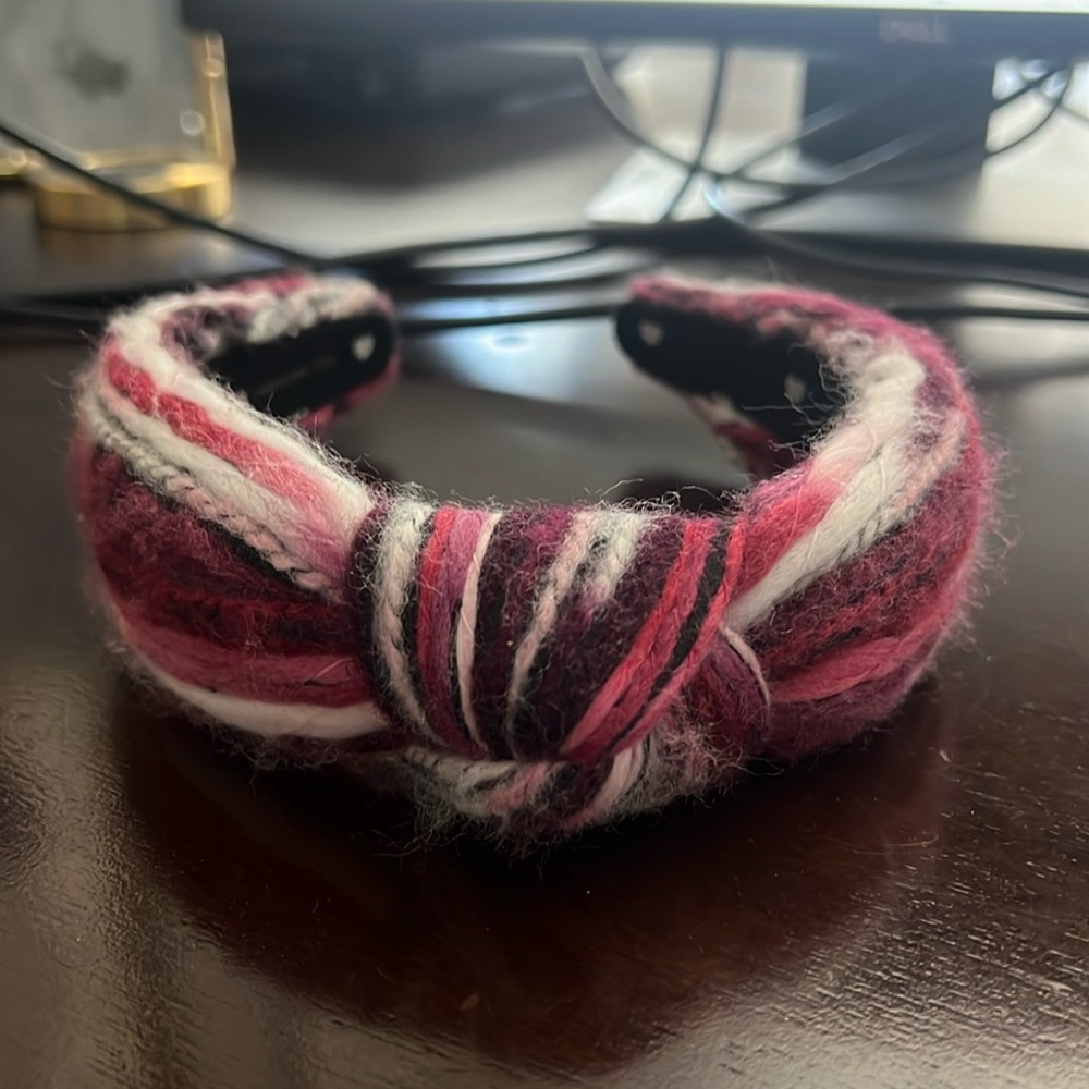 Lele Sadoughi Mixed Yarn Knotted Headband - EUC!